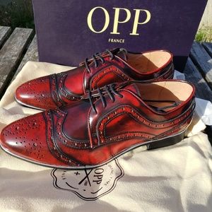 Spiffy Red Wingtip Oxfords